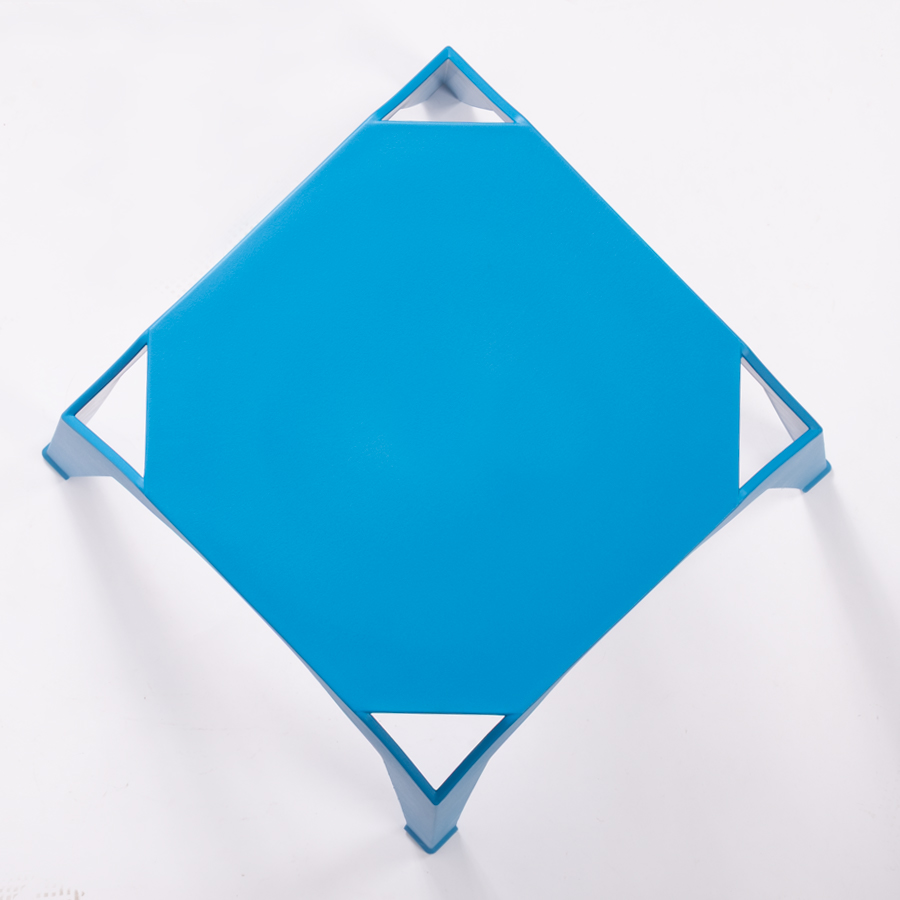 Piso apilable de plástico rígido 