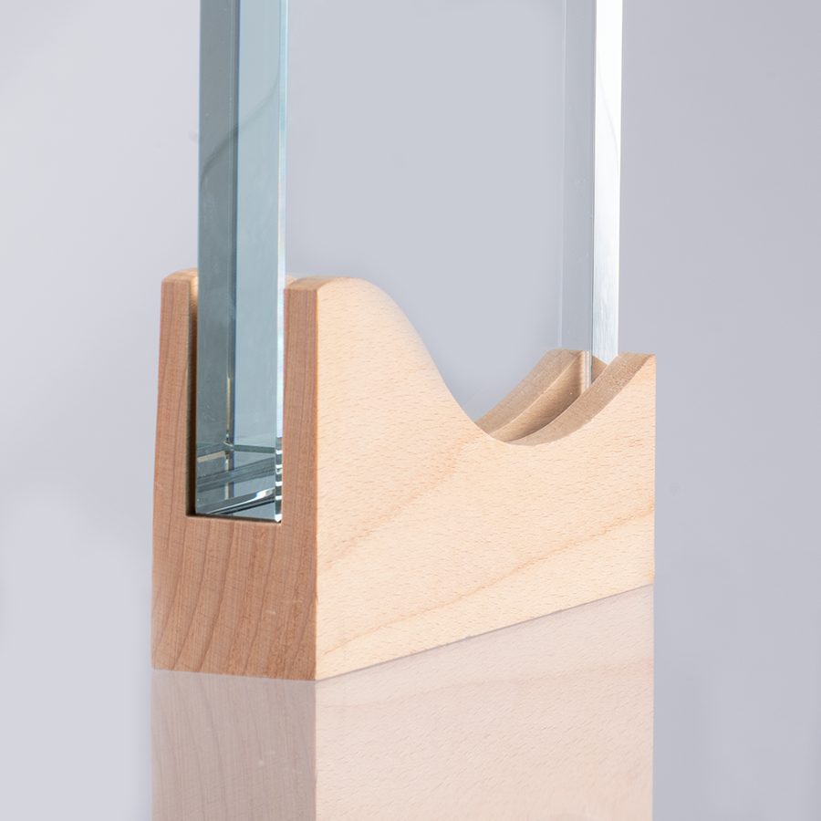 Trofeo Galvano de Madera y Cristal 
